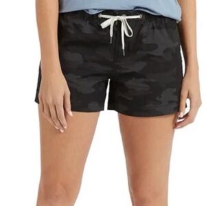 Vuori Women's Dark Camo Cargo Shorts